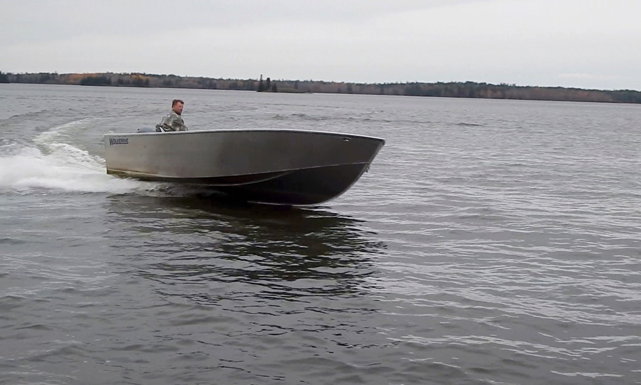 Predator 19 Welded Aluminum Wolverine Boat Image